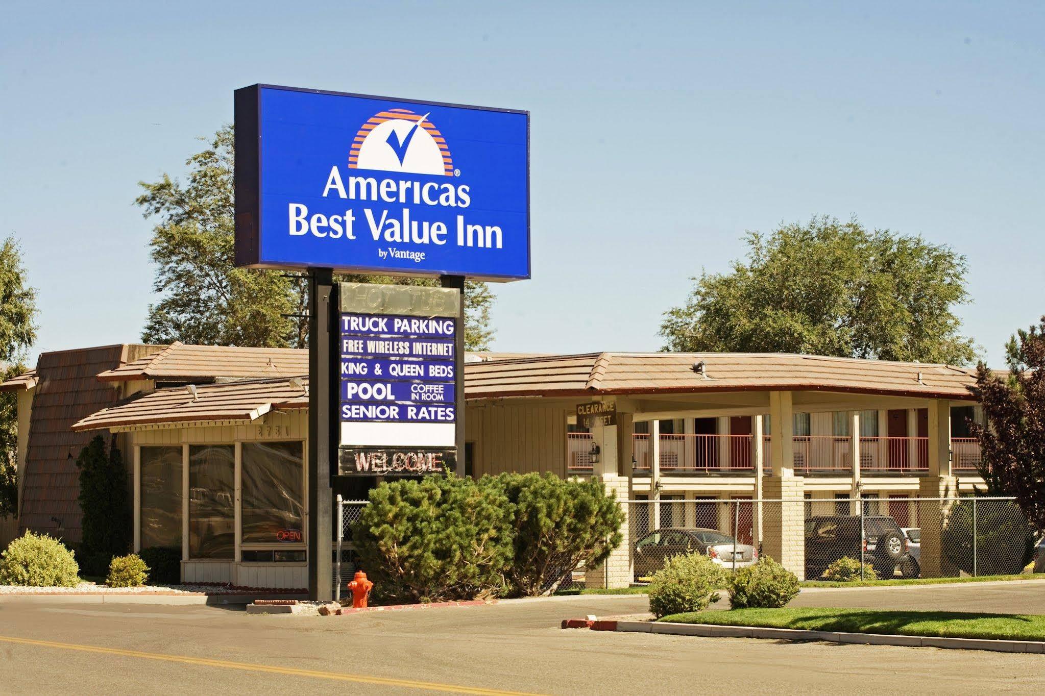 Americas Best Value Inn - Carson Stadt Exterior foto
